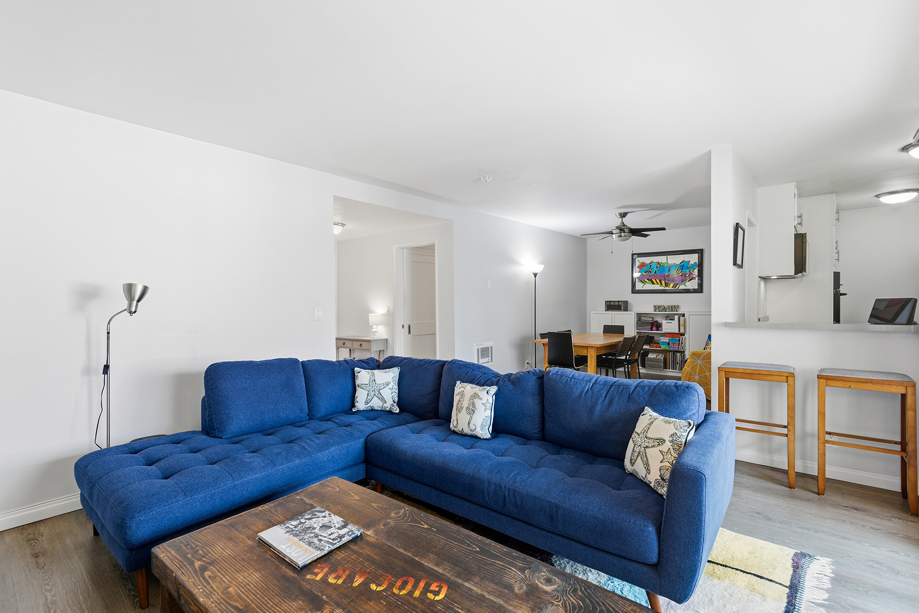  5674 Windsor Way - 物件實景