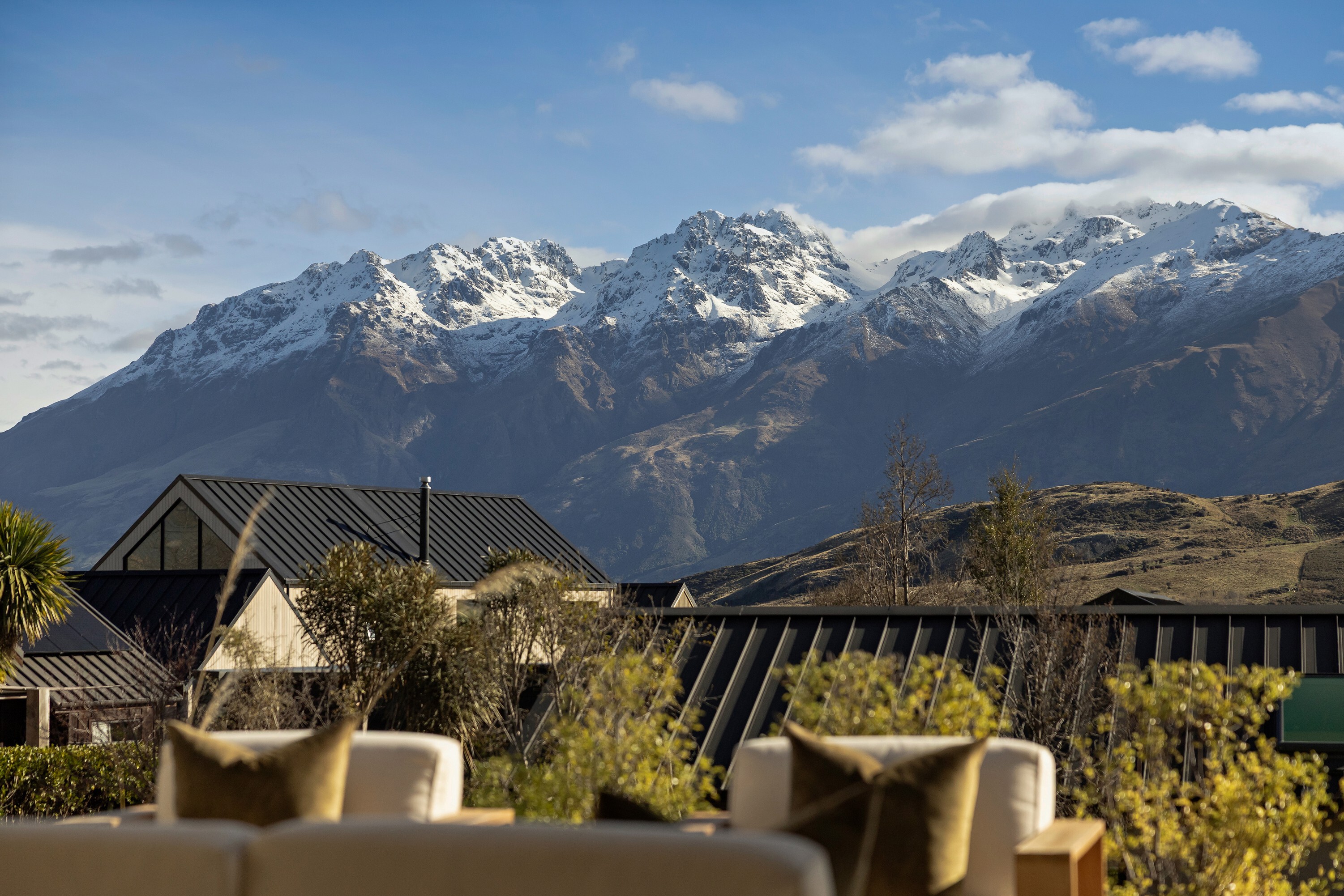  Architecturally Designed Mountain Home - 物件實景