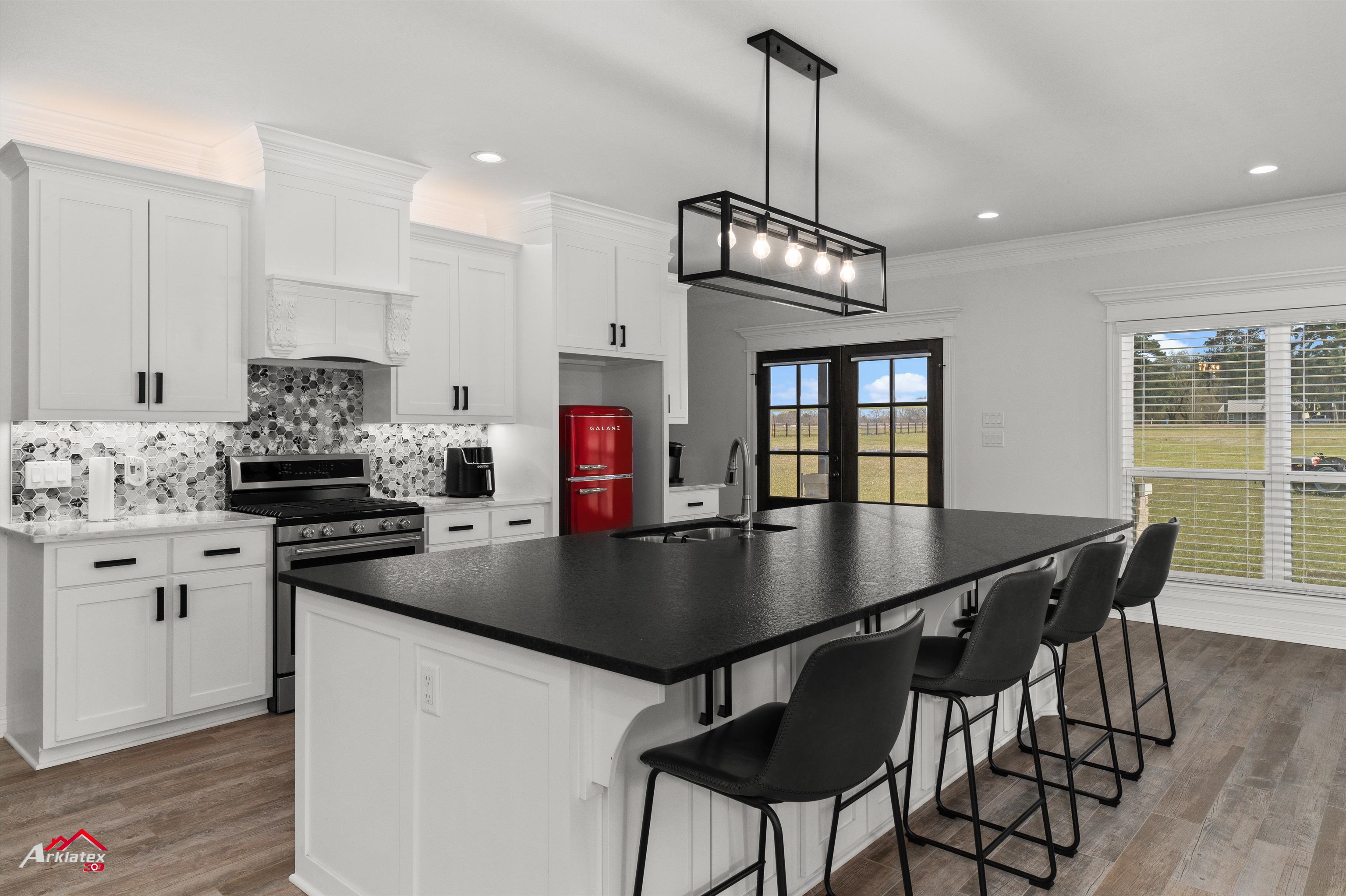 Carthage, Texas, 75633, United States, 4 Bedrooms Bedrooms, ,4 BathroomsBathrooms,Residential,For Sale,1731674