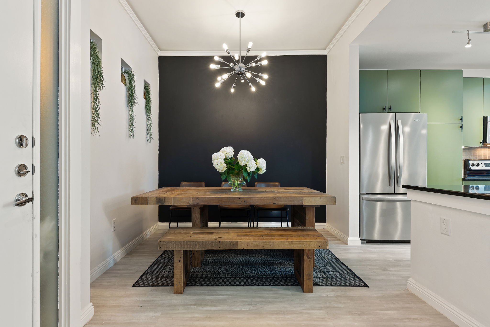 Stunning Updated 1BR/1.5BA Condo — Move-In Ready in the Heart of Uptown - 物件實景