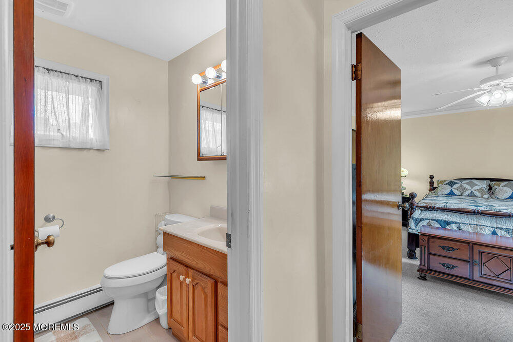 Hazlet, New Jersey, 07734, United States, 4 Bedrooms Bedrooms, ,2 BathroomsBathrooms,Residential,For Sale,1968911