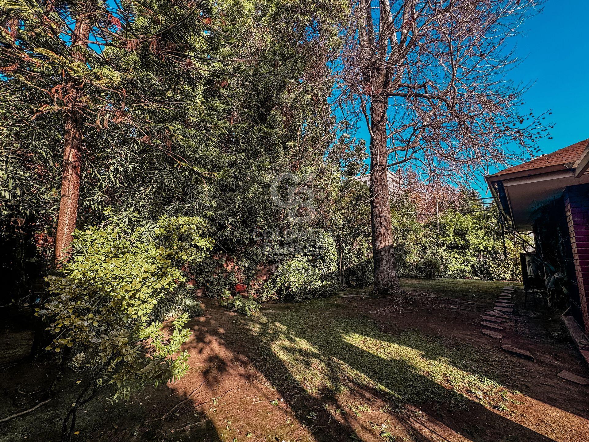 Vitacura, Chile, 4 Bedrooms Bedrooms, ,3 BathroomsBathrooms,Residential,For Sale,1917854