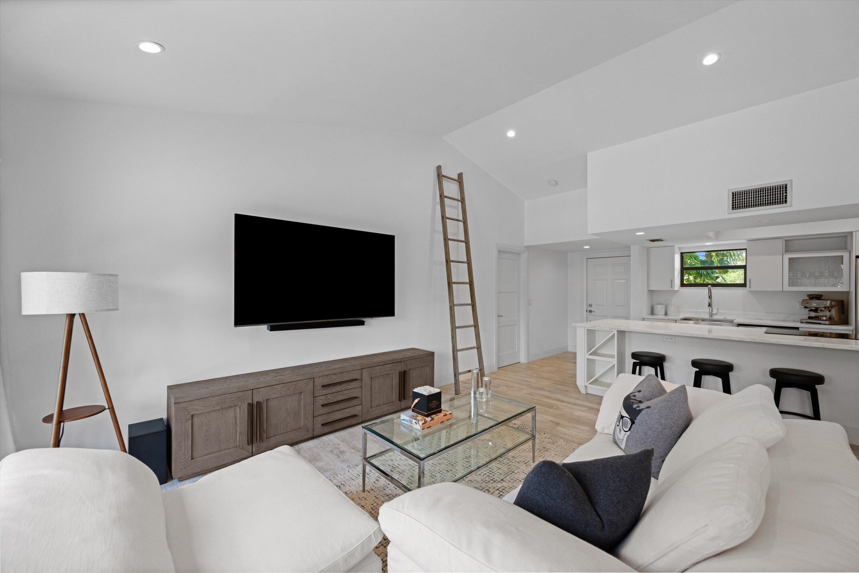  11863 Wimbledon Circle #532 - 物件實景