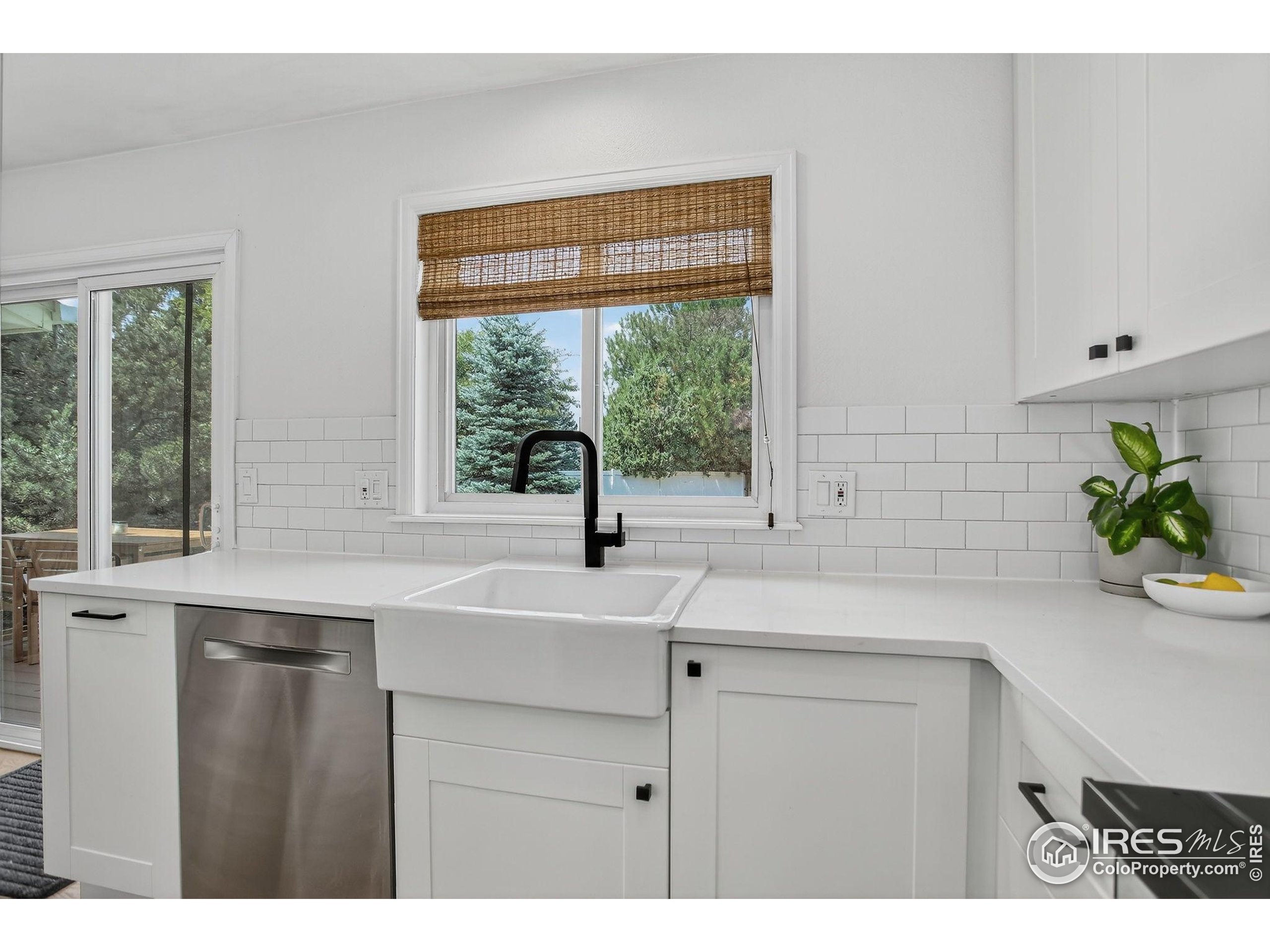 Louisville, Colorado, 80027, United States, 3 Bedrooms Bedrooms, ,2 BathroomsBathrooms,Residential,For Sale,1938542