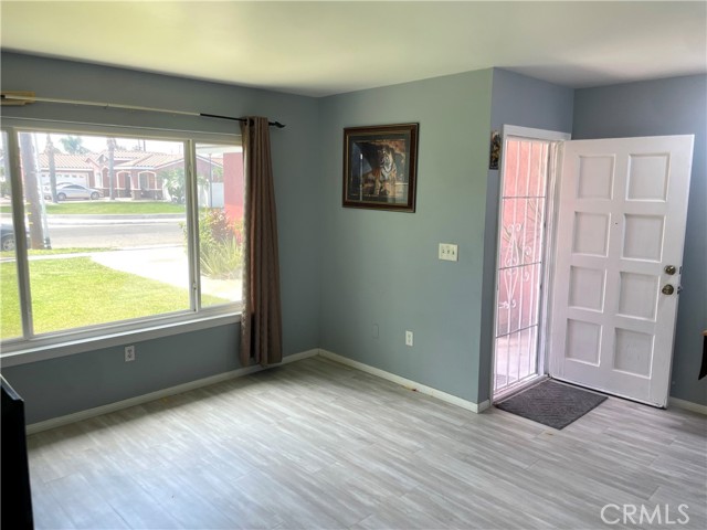 Riverside, California, 92503, United States, 4 Bedrooms Bedrooms, ,2 BathroomsBathrooms,Residential,For Sale,1928709