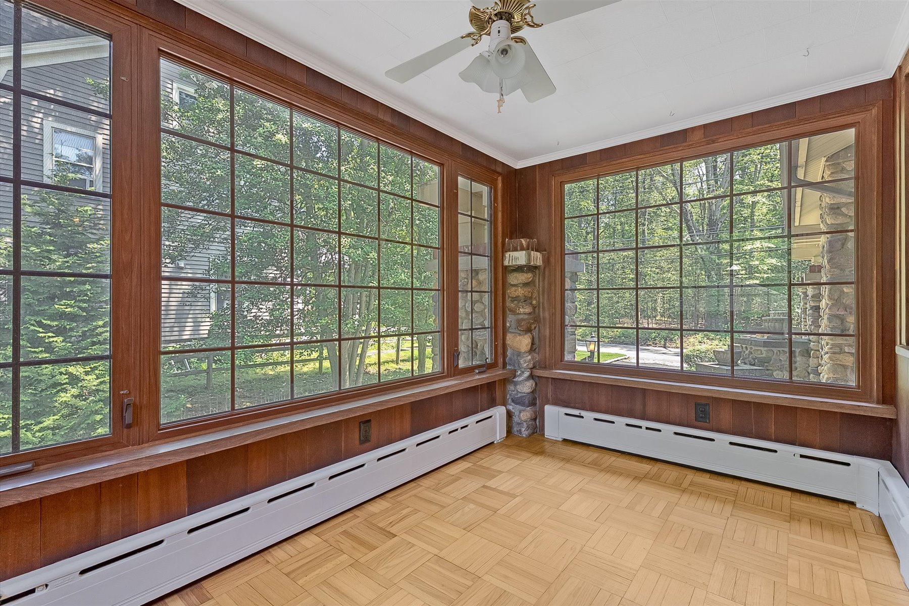  Authentic Craftsman-Style Property Offers Timeless Character - 物件實景
