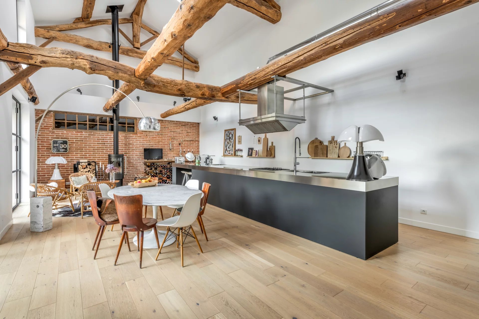 Charbonnières-les-Bains, Auvergne-Rhône-Alpes, 69260, FR, 7 Bedrooms Bedrooms, ,9 BathroomsBathrooms,Residential,For Sale,1994896