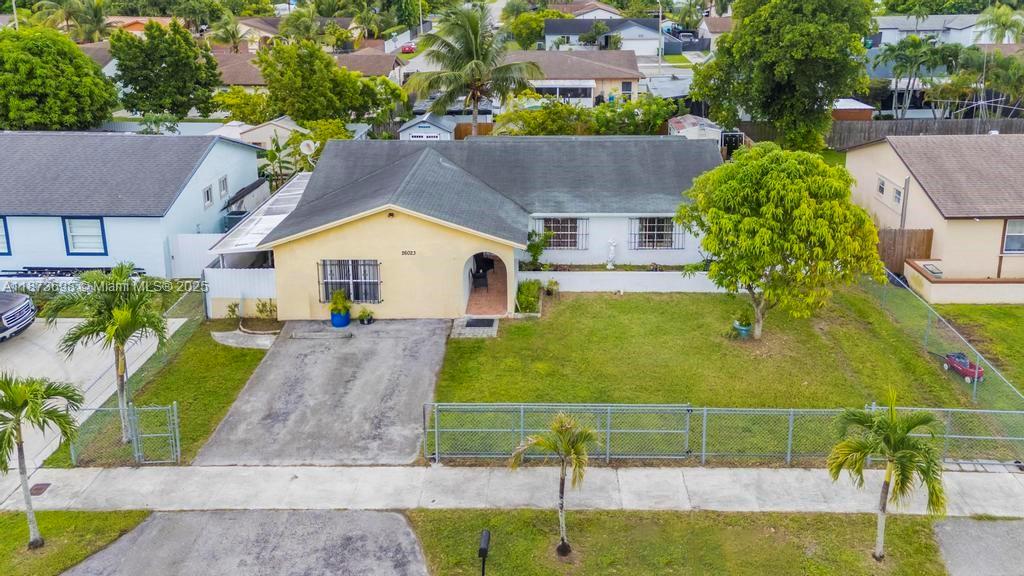 Homestead, Florida, 33032, United States, 5 Bedrooms Bedrooms, ,3 BathroomsBathrooms,Residential,For Sale,1941894