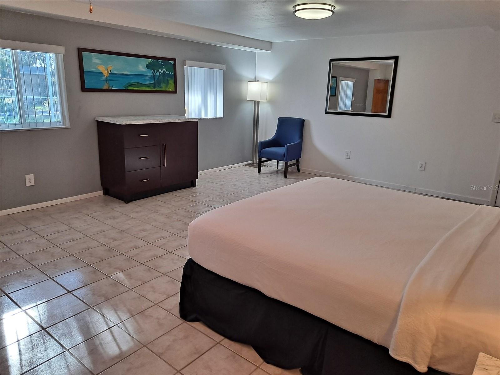 ST PETERSBURG, Florida, 33709, United States, 5 Bedrooms Bedrooms, ,5 BathroomsBathrooms,Residential,For Sale,1996454