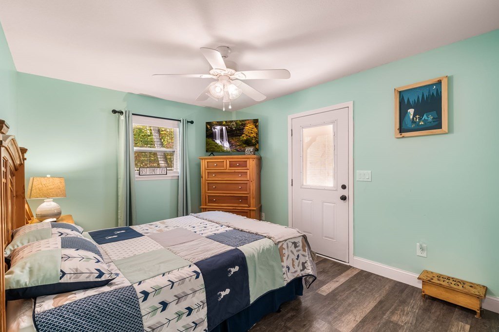 Blairsville, Georgia, 30512, United States, 3 Bedrooms Bedrooms, ,3 BathroomsBathrooms,Residential,For Sale,1979899