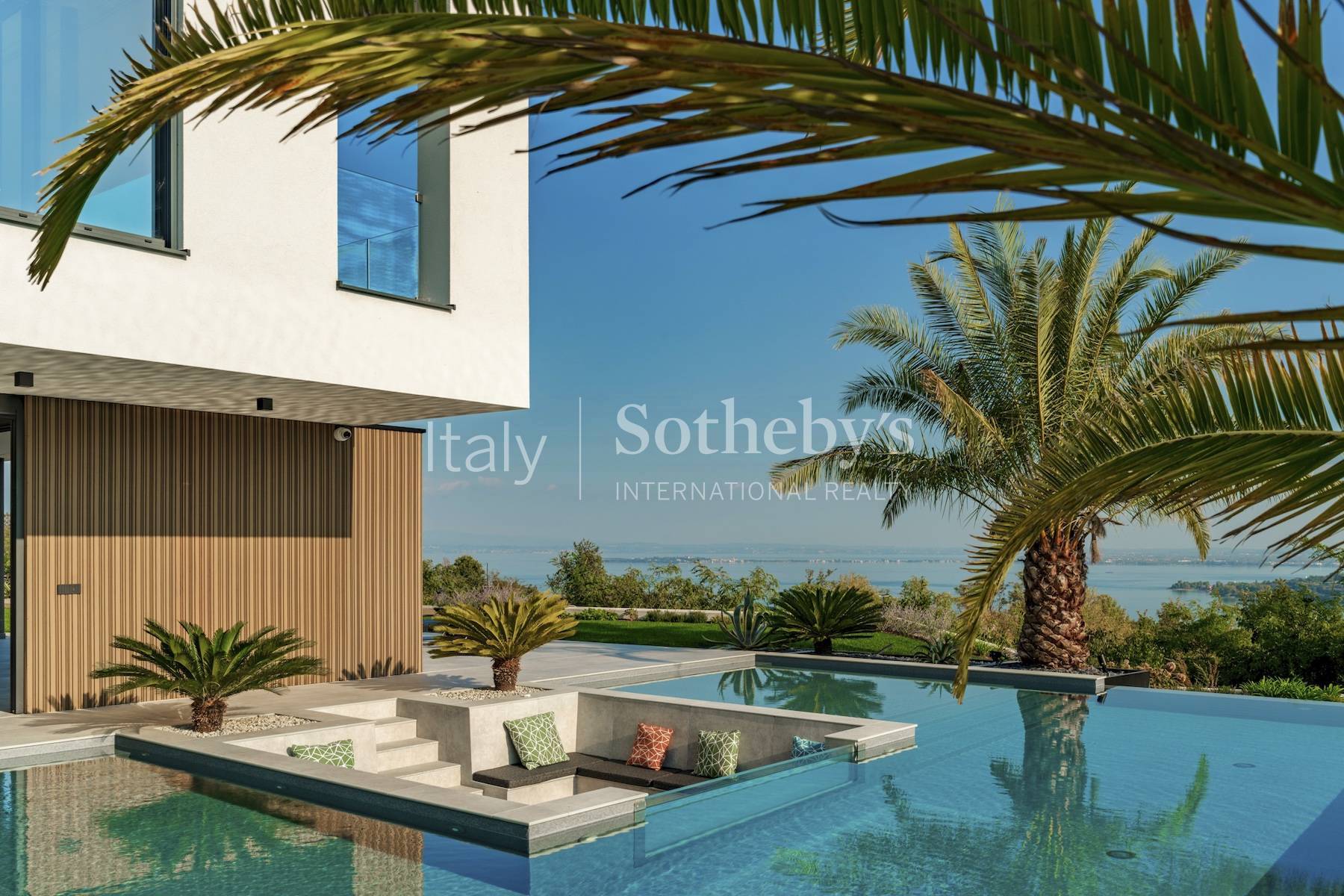  Exclusive modern villa with panoramic lake views - 物件實景