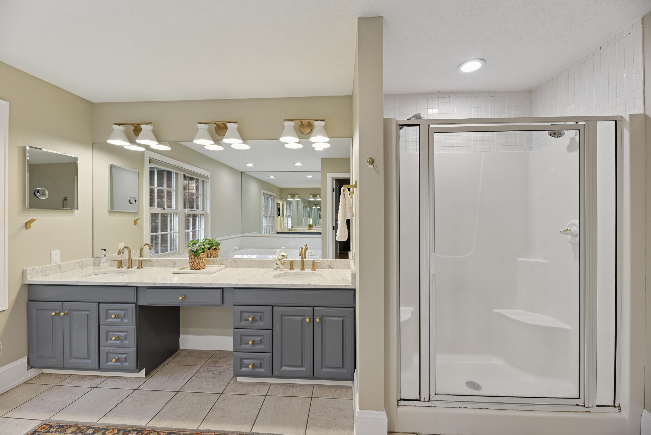 Long Beach, Indiana, 46360, United States, 4 Bedrooms Bedrooms, ,4 BathroomsBathrooms,Residential,For Sale,1989187