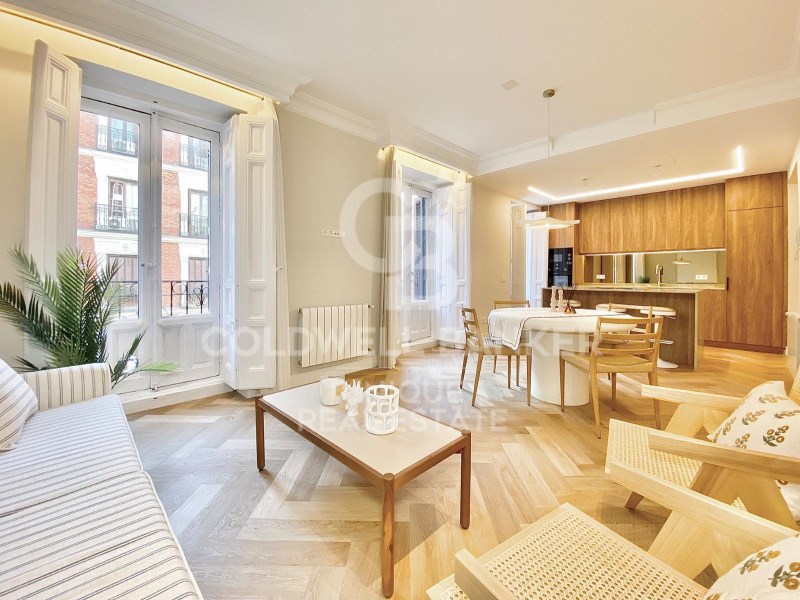 Madrid, Comunidad de Madrid, ES, 3 Bedrooms Bedrooms, ,3 BathroomsBathrooms,Residential,For Sale,1684616
