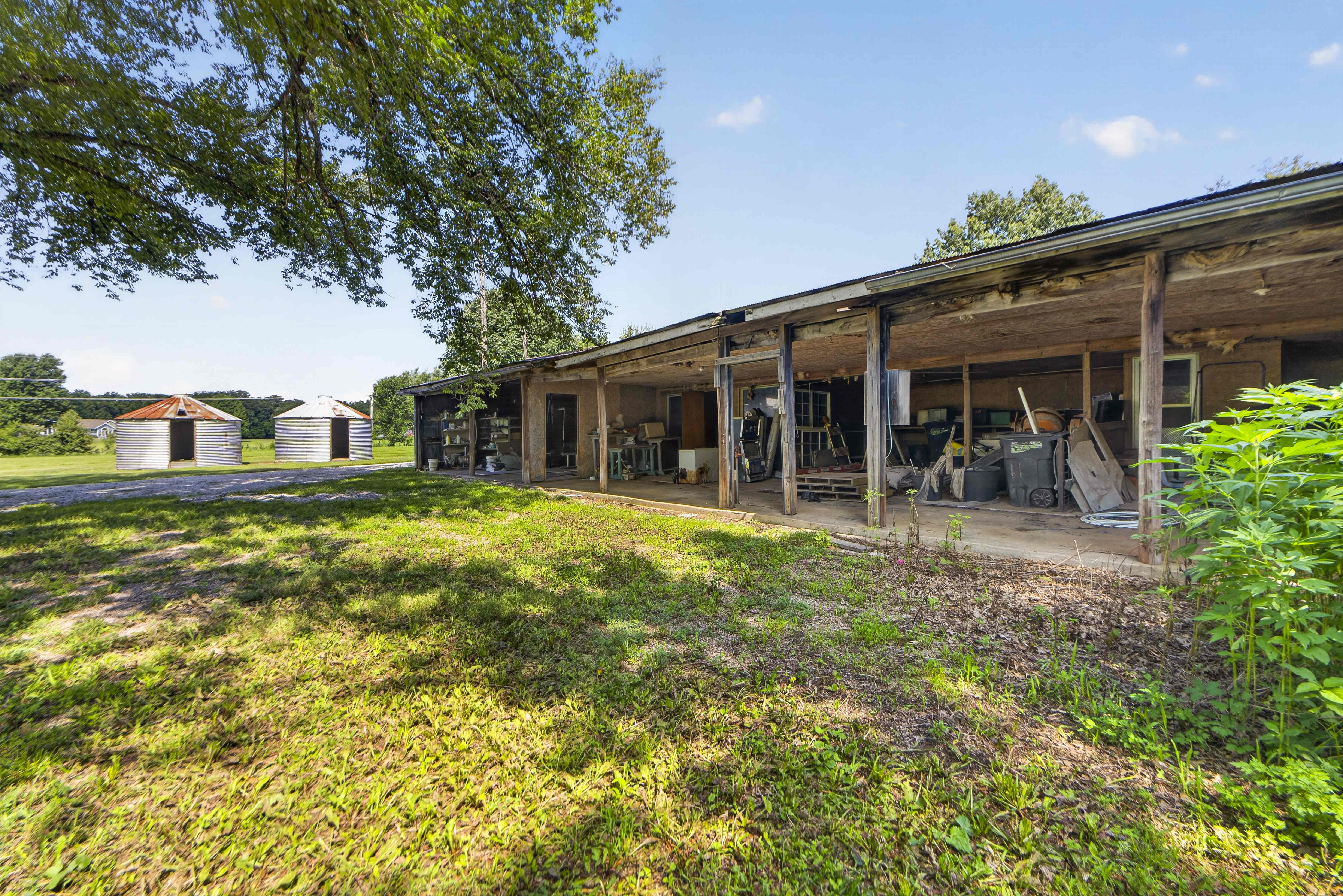  26025 Metcalf Road, Louisburg, KS 66053 - 物件實景