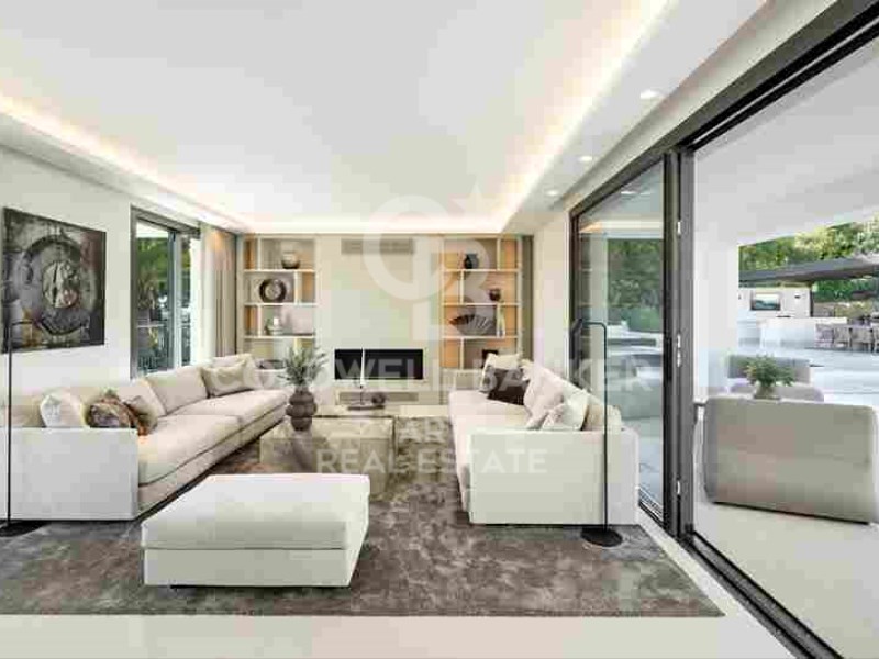 Marbella, Andalusia, ES, 5 Bedrooms Bedrooms, ,5 BathroomsBathrooms,Residential,For Sale,1819218