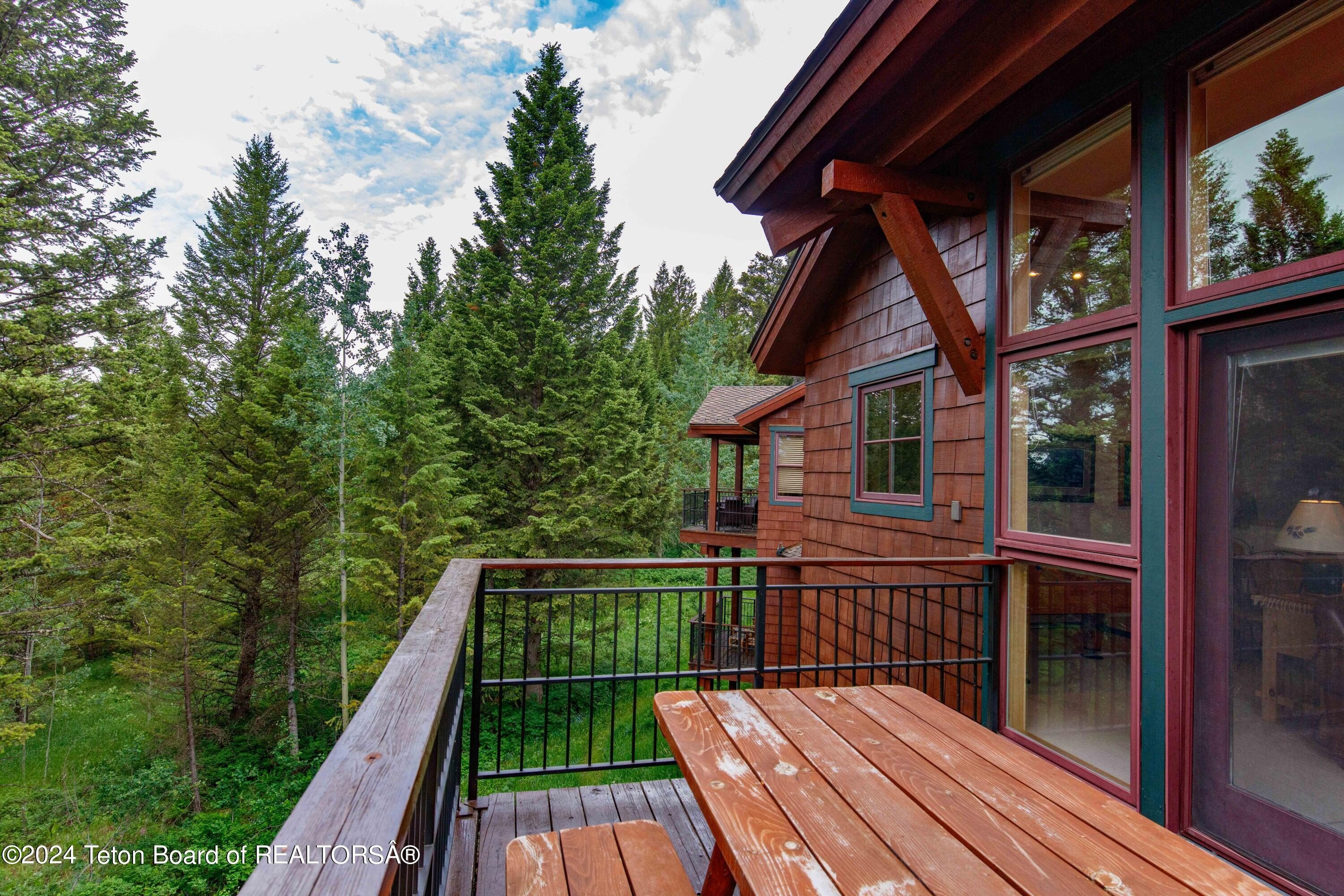 Teton Village, Wyoming, 83025, United States, 3 Bedrooms Bedrooms, ,4 BathroomsBathrooms,Residential,For Sale,1974822