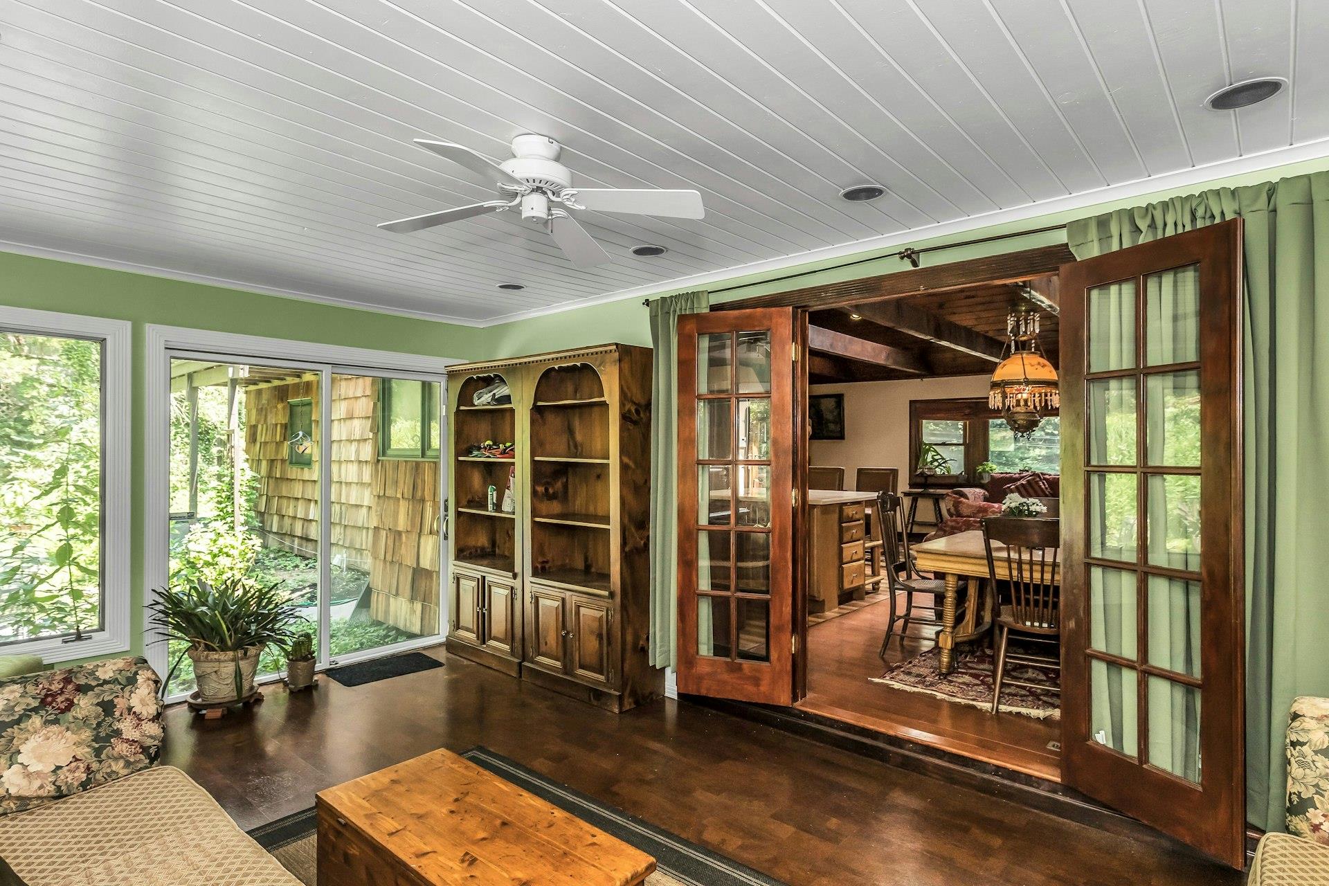 Northport, New York, 11768, United States, 3 Bedrooms Bedrooms, ,2 BathroomsBathrooms,Residential,For Sale,1892901