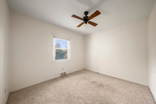 Fair Lawn, New Jersey, 07410, United States, 4 Bedrooms Bedrooms, ,2 BathroomsBathrooms,Residential,For Sale,1992454