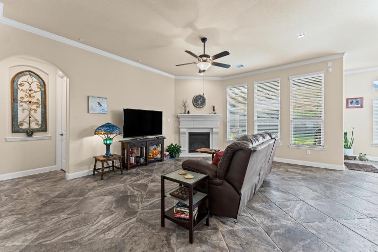 Pearland, Texas, 77089, United States, 4 Bedrooms Bedrooms, ,4 BathroomsBathrooms,Residential,For Sale,1967646