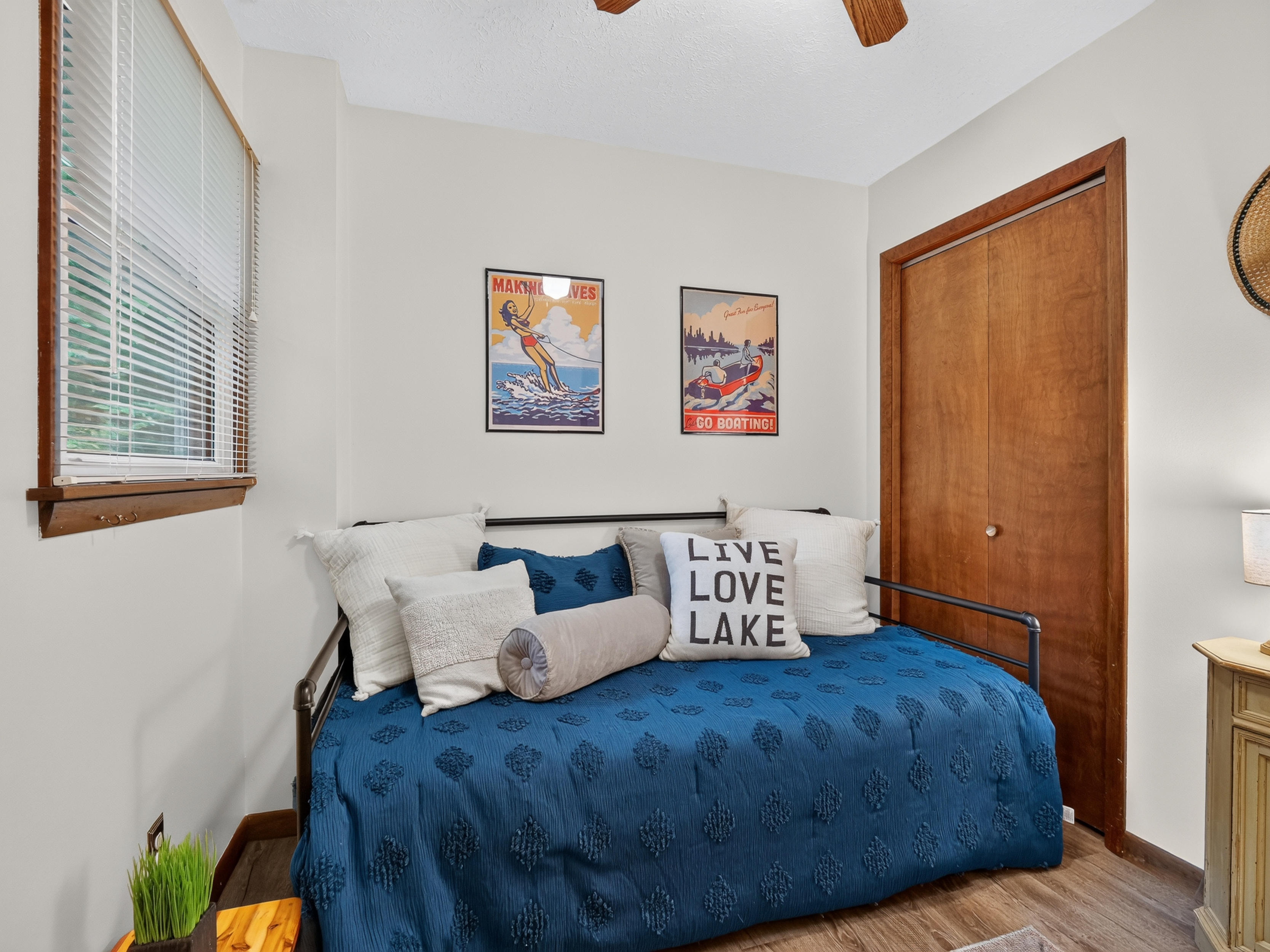  Four Bedroom Webster Lake Home - 物件實景