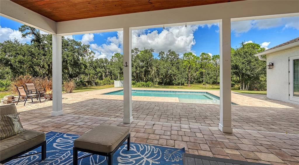 Sarasota, Florida, 34240, United States, 4 Bedrooms Bedrooms, ,4 BathroomsBathrooms,Residential,For Sale,1987822