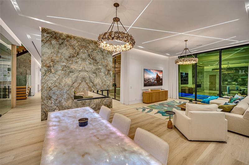 Fort Lauderdale, Florida, 33301, United States, 5 Bedrooms Bedrooms, ,8 BathroomsBathrooms,Residential,For Sale,1971363