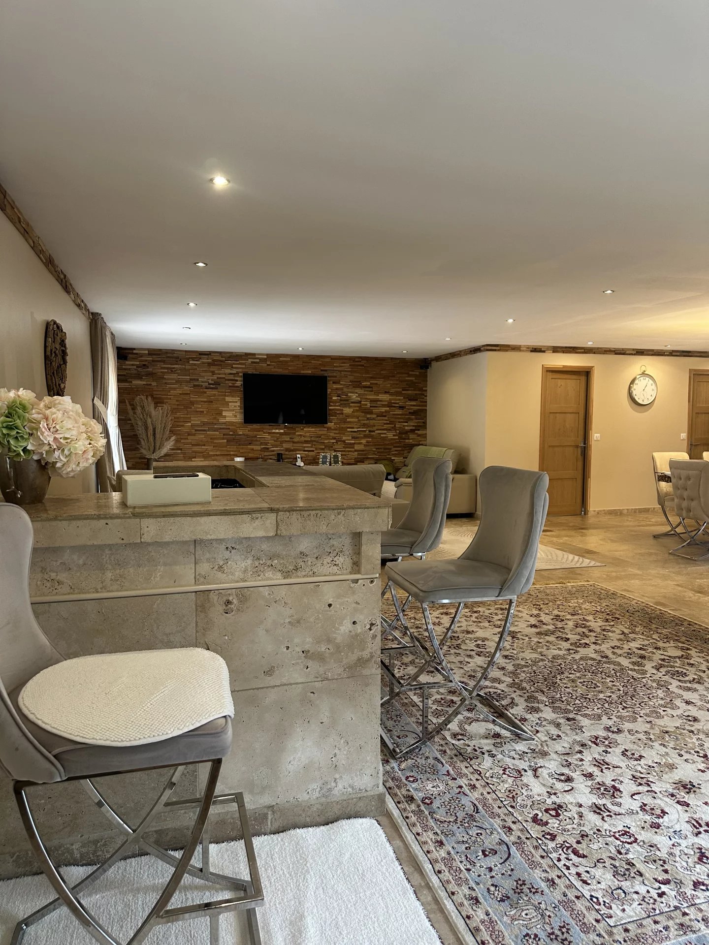 La Colle-sur-Loup, Provence-Alpes-Côte d?Azur, 06480, FR, 2 Bedrooms Bedrooms, ,Residential,For Sale,1680939
