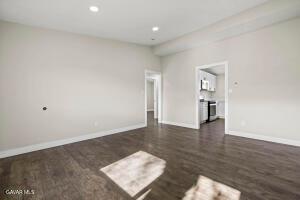 Lancaster, California, 93534, United States, 4 Bedrooms Bedrooms, ,2 BathroomsBathrooms,Residential,For Sale,1941611