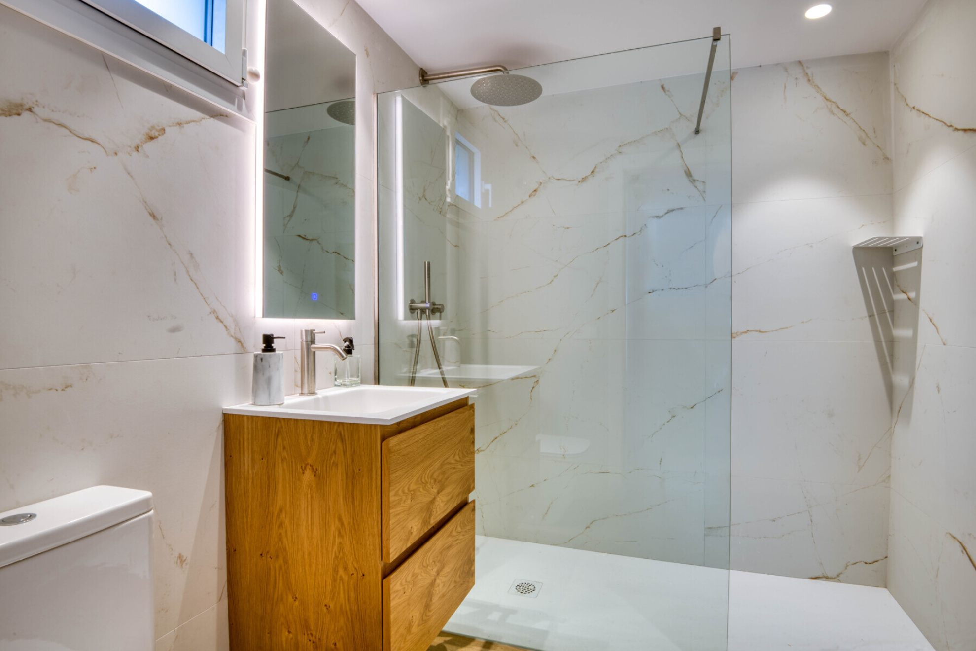  Exclusive designer villa with stunning sea views in Platja d