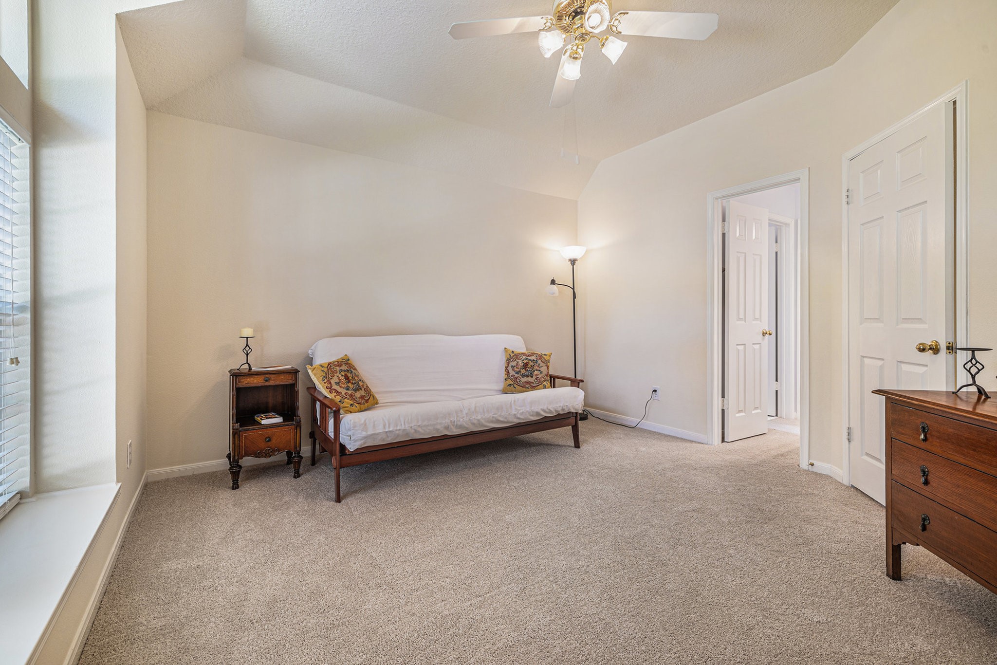 Spring, Texas, 77381, United States, 4 Bedrooms Bedrooms, ,4 BathroomsBathrooms,Residential,For Sale,1907463