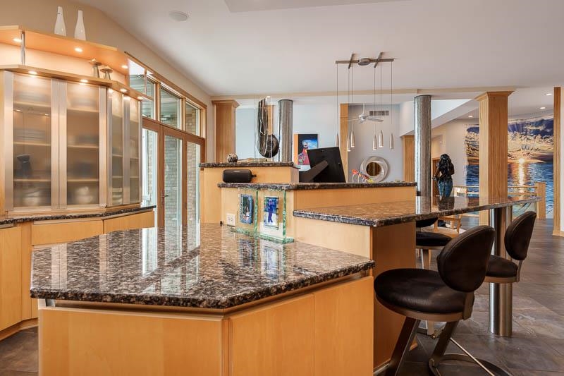 Machesney Park, Illinois, 61115, United States, 4 Bedrooms Bedrooms, ,5 BathroomsBathrooms,Residential,For Sale,2049063