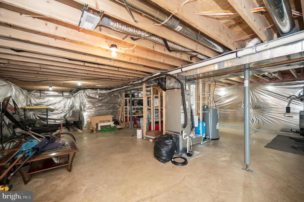 Bealeton, Virginia, 22712, United States, 4 Bedrooms Bedrooms, ,3 BathroomsBathrooms,Residential,For Sale,2002871