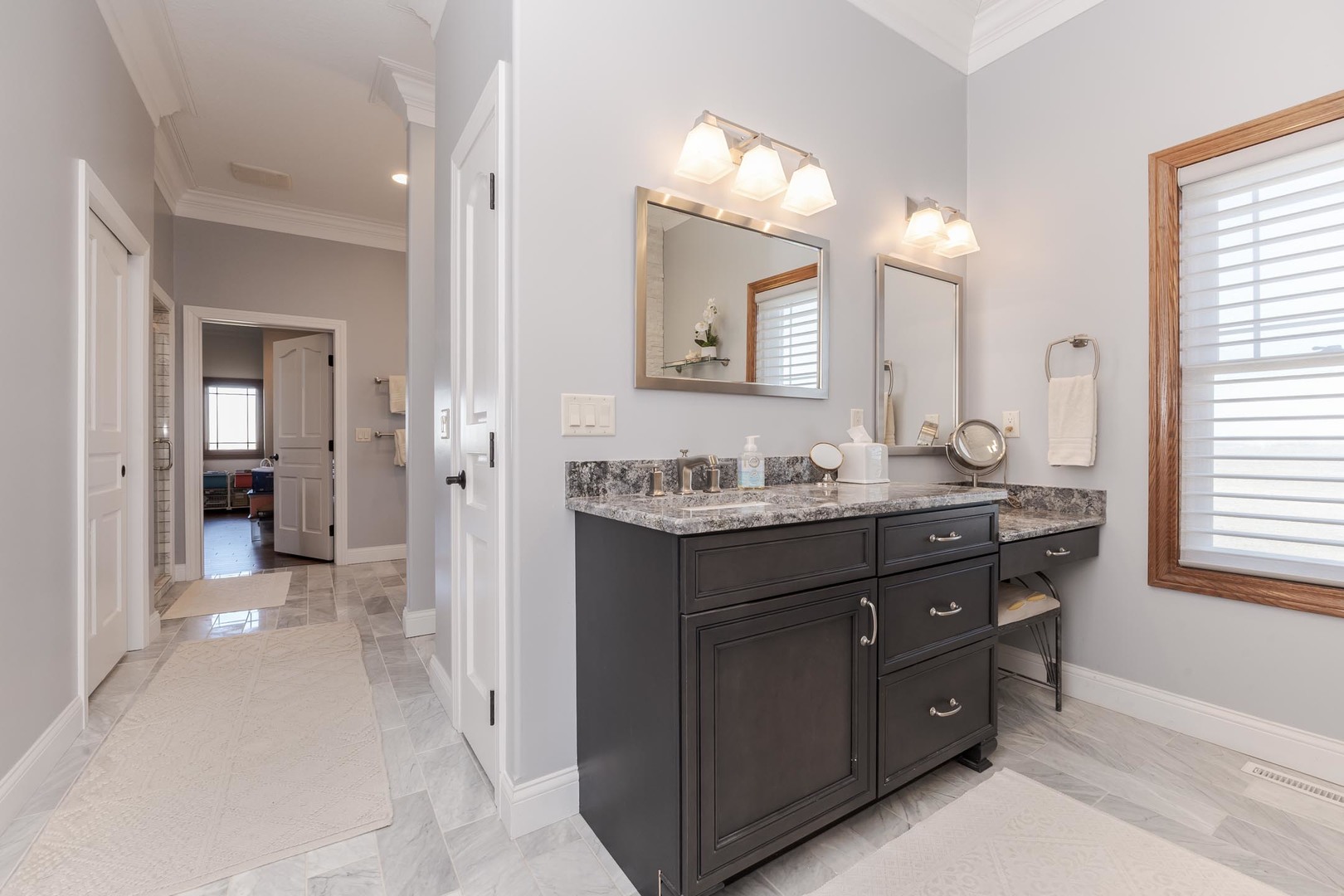 Hudson, Illinois, 61748, United States, 3 Bedrooms Bedrooms, ,5 BathroomsBathrooms,Residential,For Sale,1987913