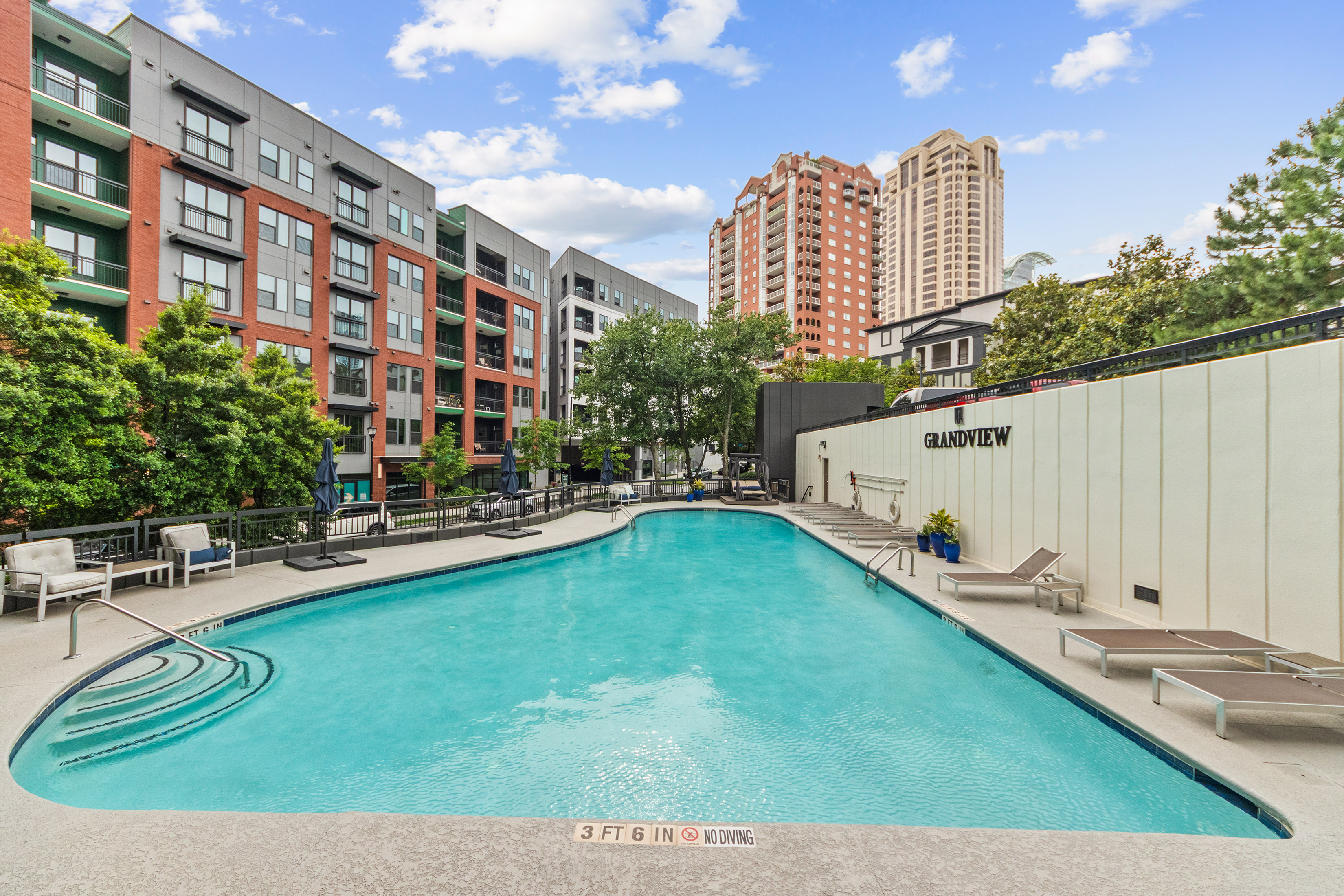  Experience Easy Buckhead Living - 物件實景