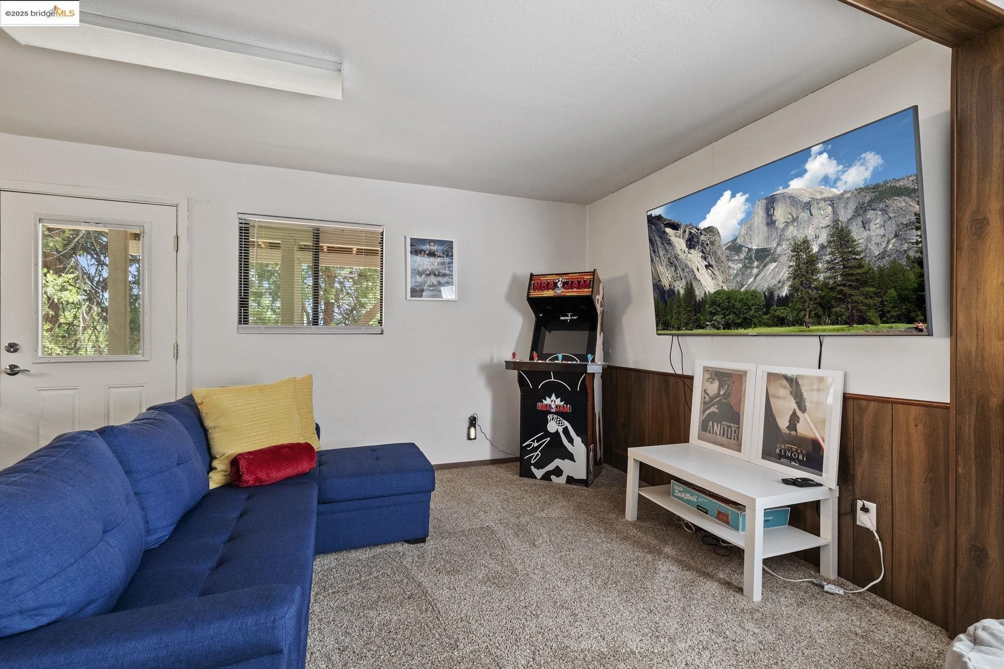 Mi Wuk Village, California, 95346, United States, 4 Bedrooms Bedrooms, ,3 BathroomsBathrooms,Residential,For Sale,1826710