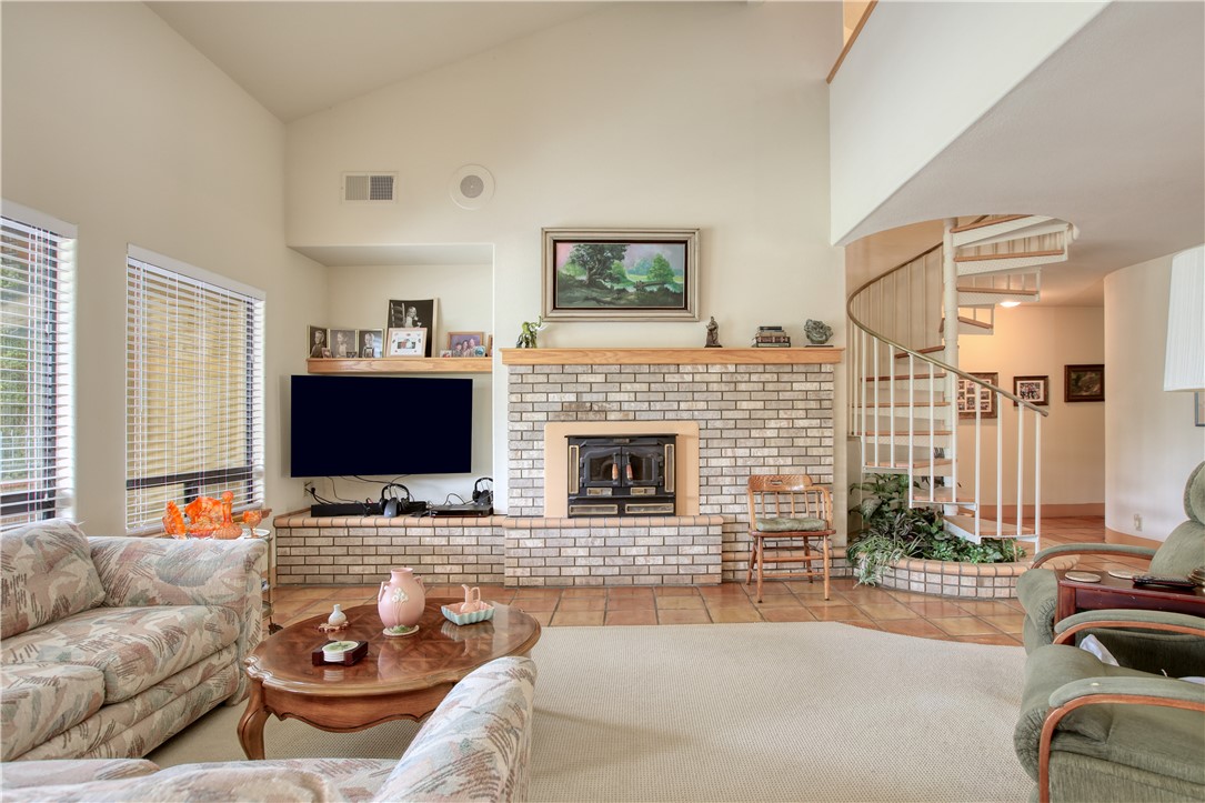 Santa Maria, California, 93454, United States, 8 Bedrooms Bedrooms, ,6 BathroomsBathrooms,Residential,For Sale,1798282