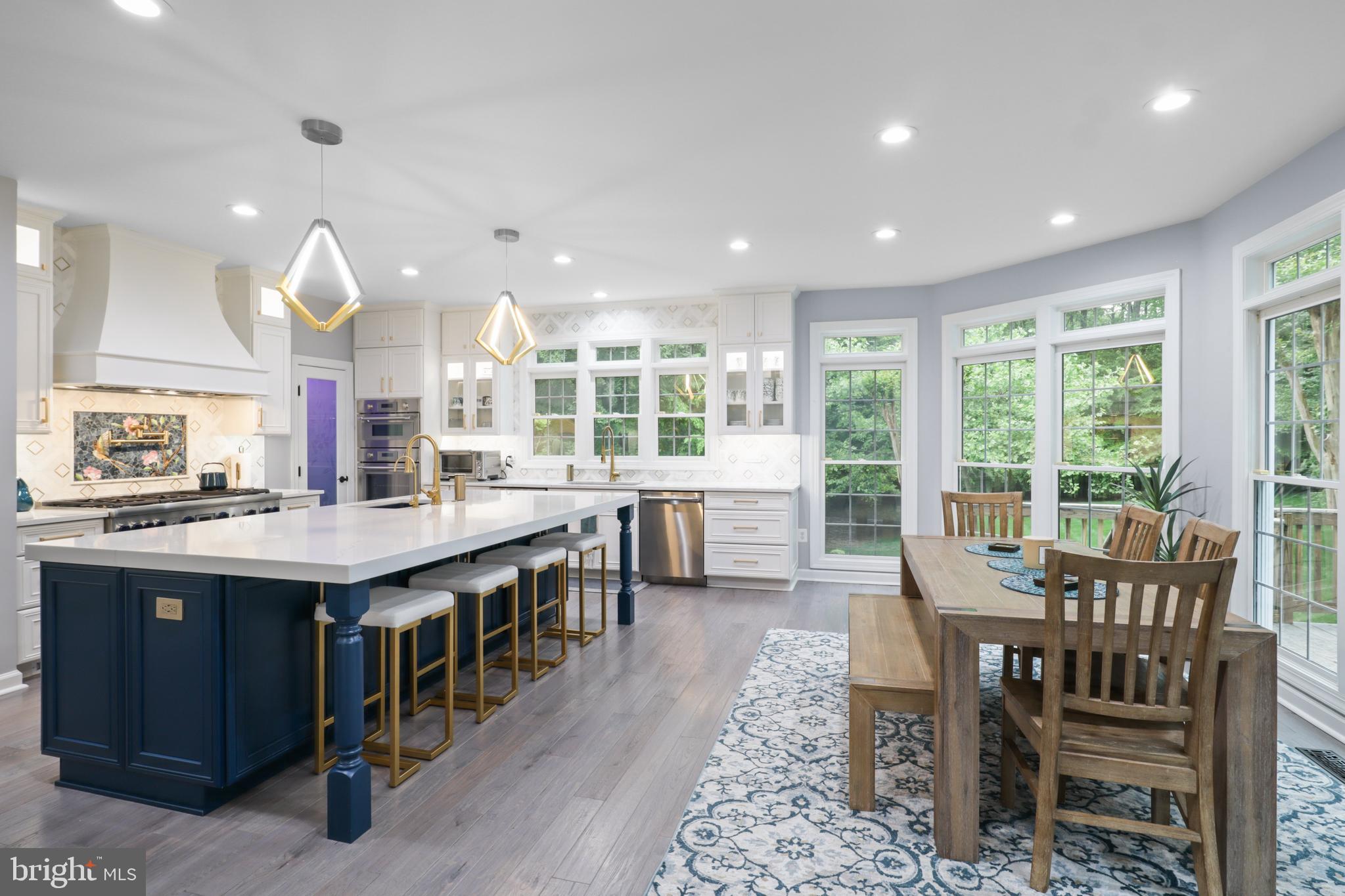 Fairfax Station, Virginia, 22039, United States, 5 Bedrooms Bedrooms, ,6 BathroomsBathrooms,Residential,For Sale,1981380