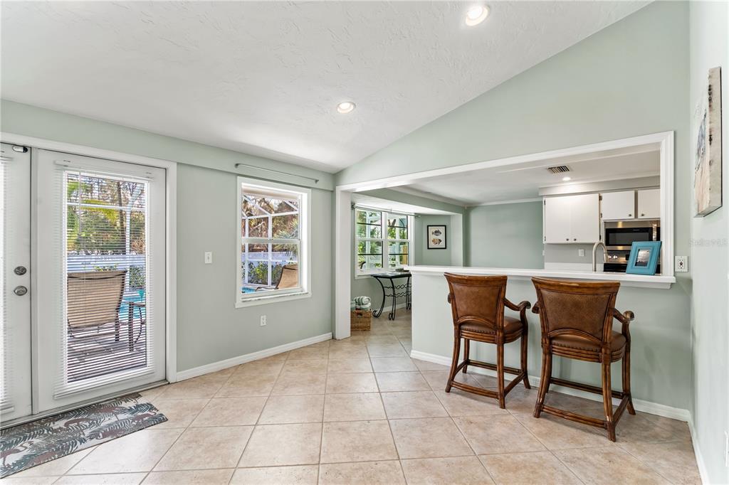 Sarasota, Florida, 34242, United States, 3 Bedrooms Bedrooms, ,2 BathroomsBathrooms,Residential,For Sale,1992857