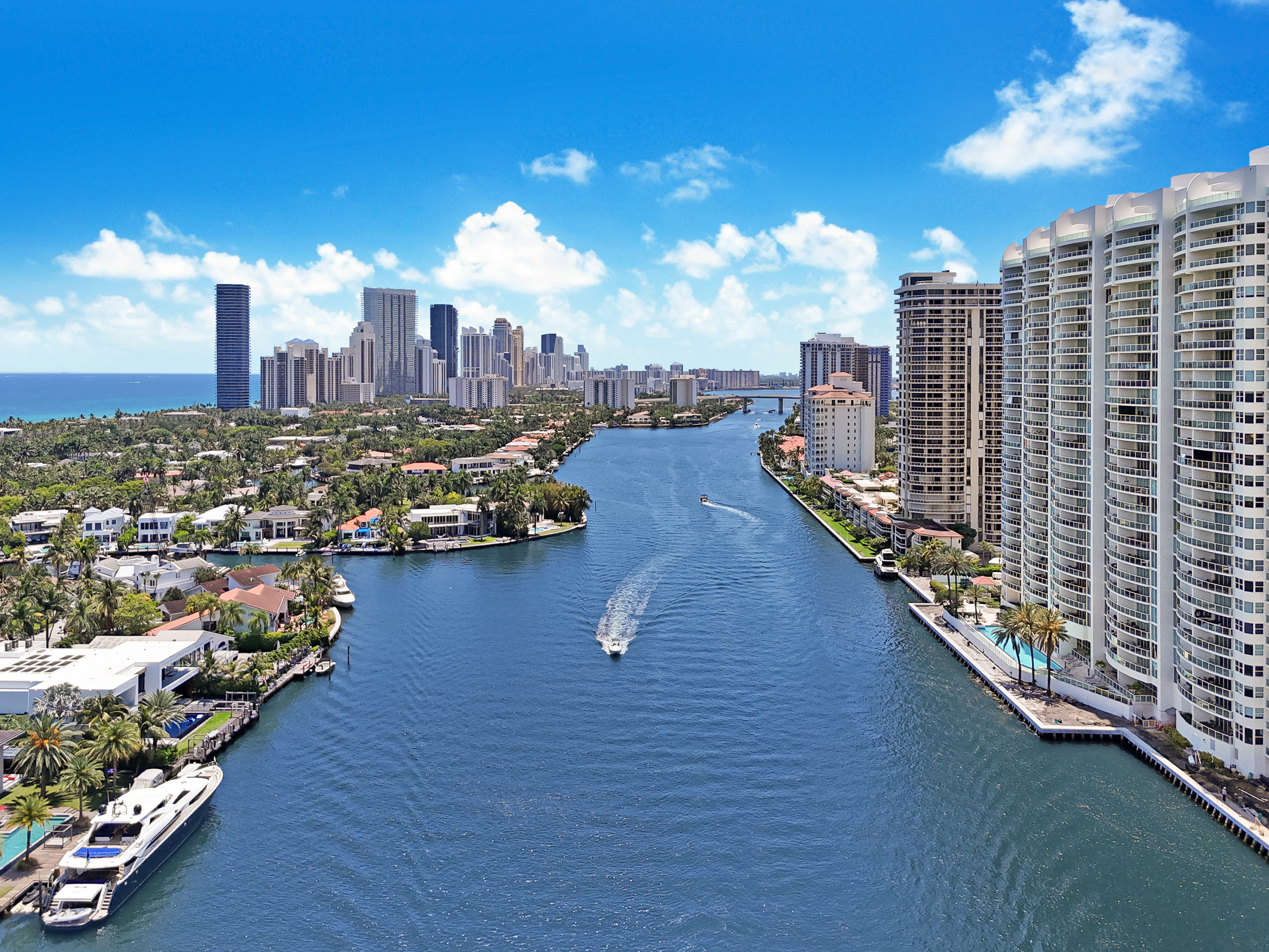  20515 E Country Club Dr, Aventura, FL, 33180 - 物件實景