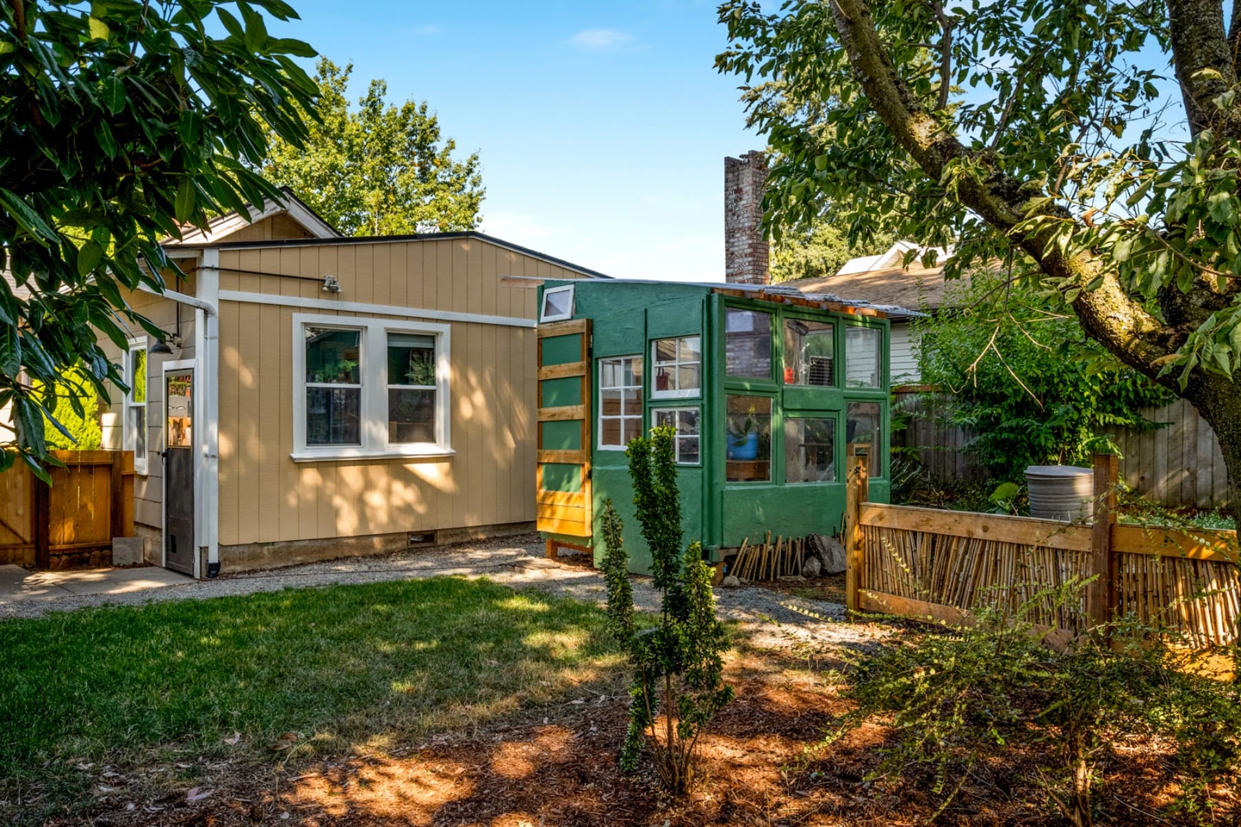  8250 NE BRAZEE ST Portland, OR 97220 - 物件實景