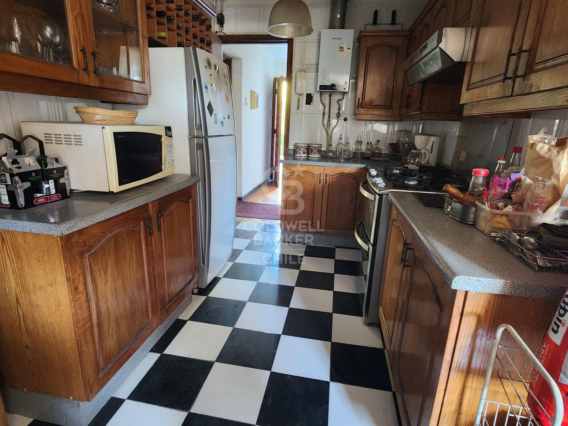 Las Condes, Chile, 3 Bedrooms Bedrooms, ,2 BathroomsBathrooms,Residential,For Sale,1758618