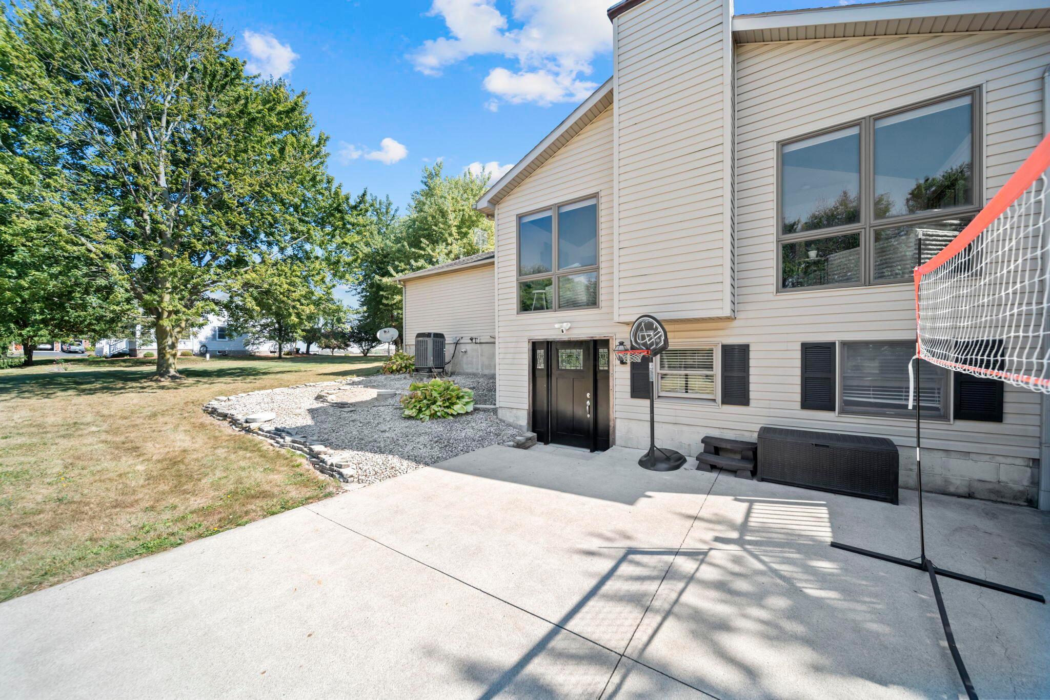 Marion, Ohio, 43302, United States, 4 Bedrooms Bedrooms, ,4 BathroomsBathrooms,Residential,For Sale,1961086