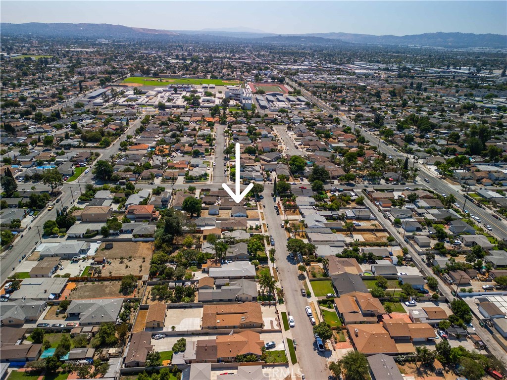 Baldwin Park, California, 91706, United States, 2 Bedrooms Bedrooms, ,1 BathroomBathrooms,Residential,For Sale,1940900