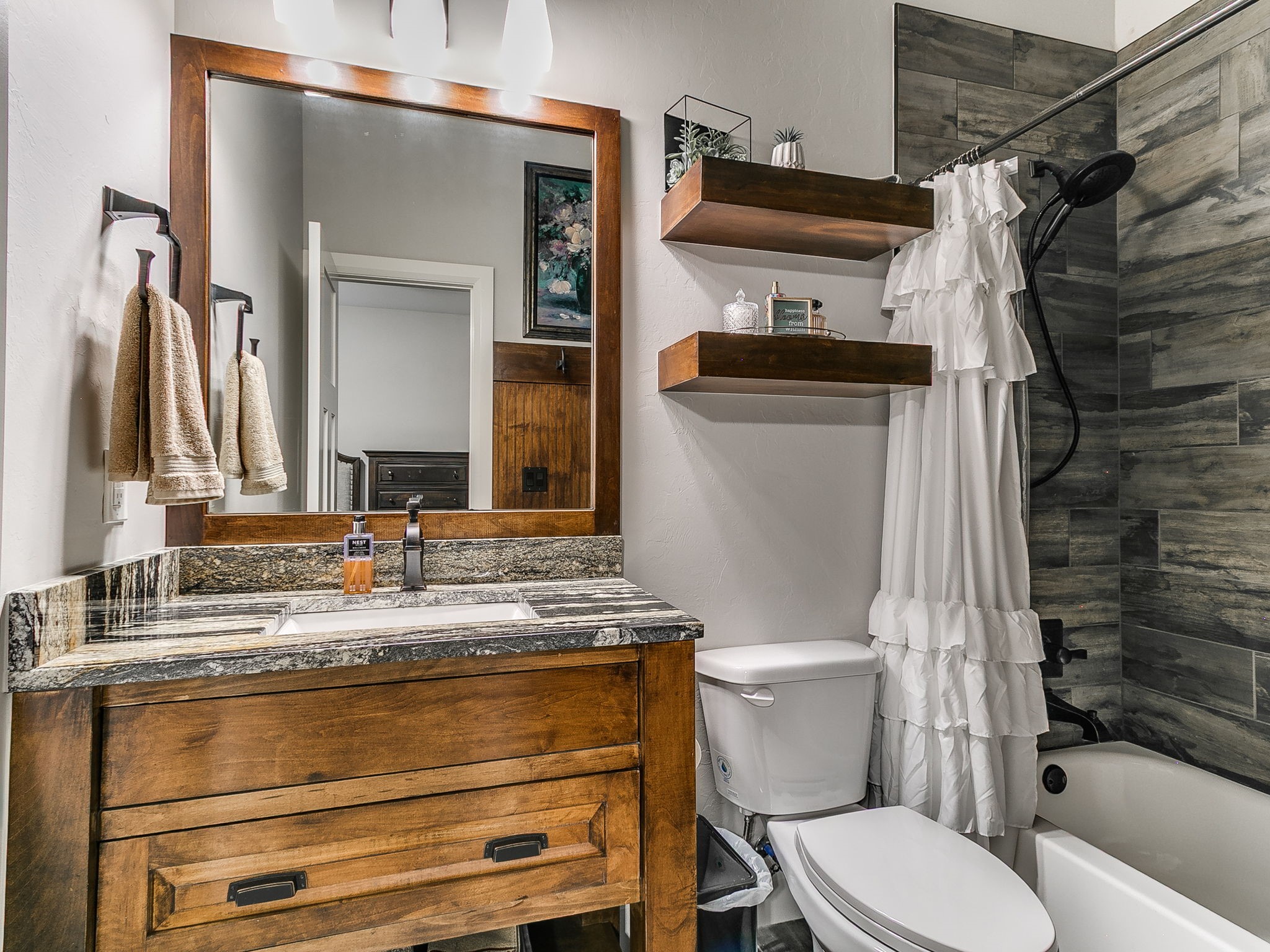  2617 Semillon Way, Edmond, OK 73012 - 物件實景