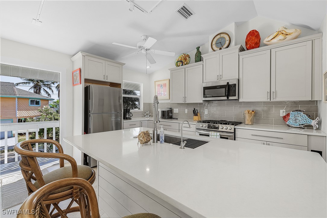 St James City, Florida, 33956, United States, 2 Bedrooms Bedrooms, ,2 BathroomsBathrooms,Residential,For Sale,1983304