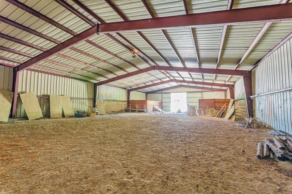 Paicines, California, 95043, United States, 4 Bedrooms Bedrooms, ,2 BathroomsBathrooms,Residential,For Sale,1981055