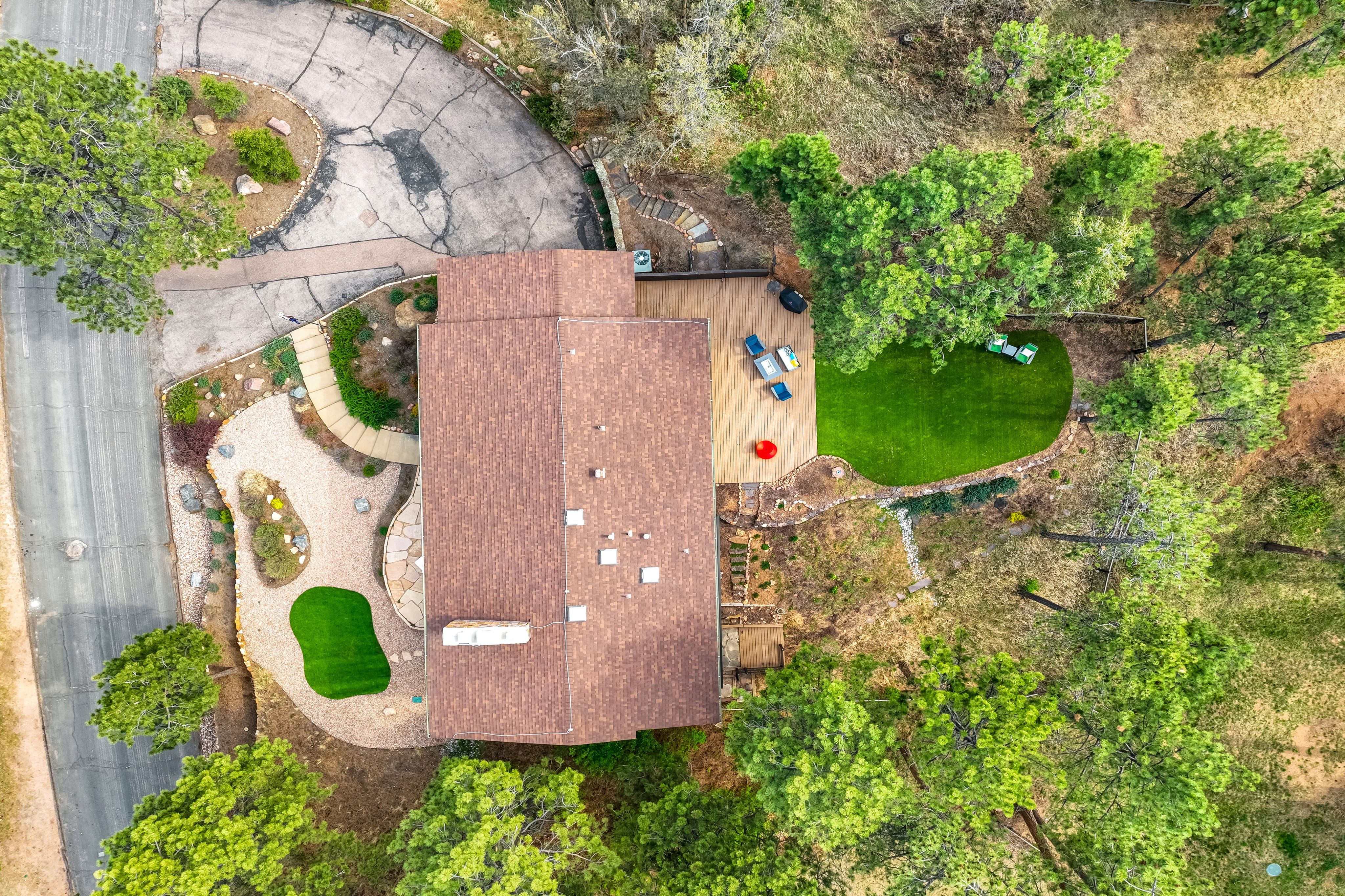  Don Price Mid-Century in Broadmoor Heights: 8 Midland Road - 物件實景