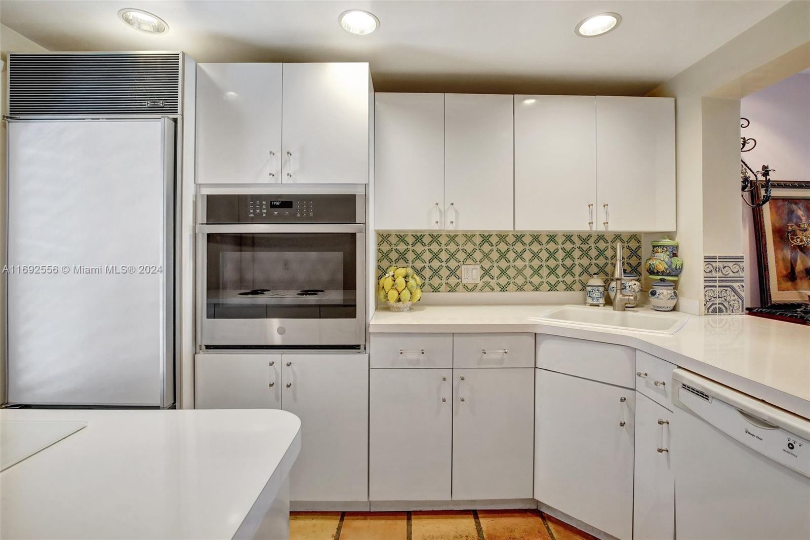 450 Paradise Isle Blvd Unit 307 and 308, Hallandale Beach, Florida, 33009, United States, 2 Bedrooms Bedrooms, ,2 BathroomsBathrooms,Residential,For Sale,450 Paradise Isle Blvd Unit 307 and 308,1658678
