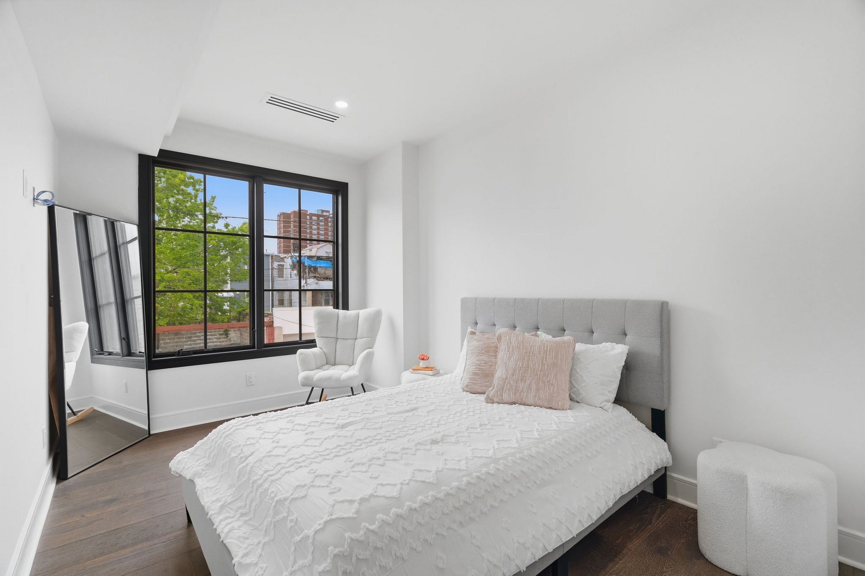  9 Minerva St Unit 2 - 物件實景
