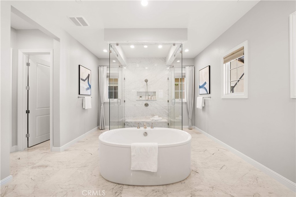 Irvine, California, 92602, United States, 5 Bedrooms Bedrooms, ,6 BathroomsBathrooms,Residential,For Sale,1982881